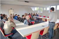 FF Neufeld pr�sentiert den neuen Schulungsraum, 11.04.2015