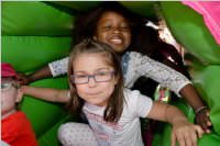 Kindergarten: Abschlussfest mit Hopsi Hopper, 29.05.2015