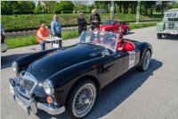 Oldtimerrallye durch Neufeld, 06.05.2016