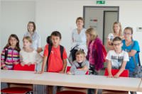 4. Klassen der VS Neufeld besuchen die FF Neufeld, 18.06.2015