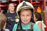 4. Klassen der VS Neufeld besuchen die FF Neufeld, 18.06.2015