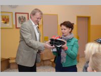 Fahrradhelme f�r die VS Neufeld, 27.09.2013