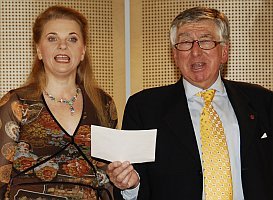 Ulrike Beimpold und Heinz Zednik mit 'Eine heitere Verf�hrung'