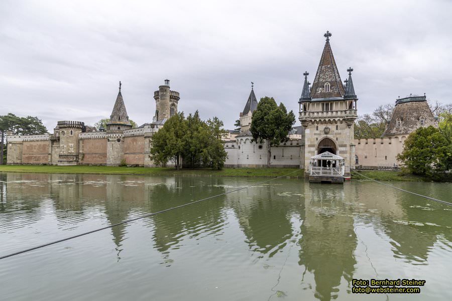 Franzensburg und Schlosspark Laxenburg, April 2023