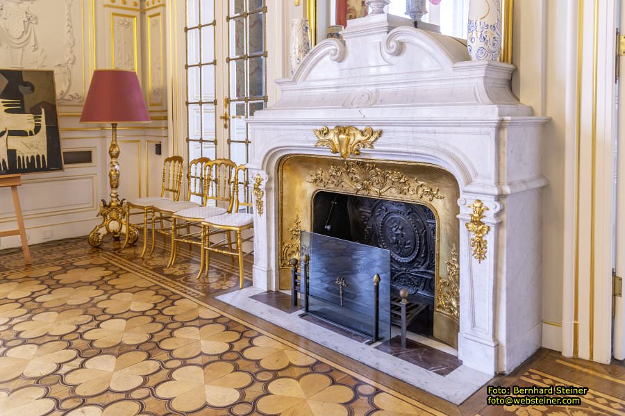 Palais Larisch-M�nnich - Botschaft der Republik Irak in Wien, September 2023