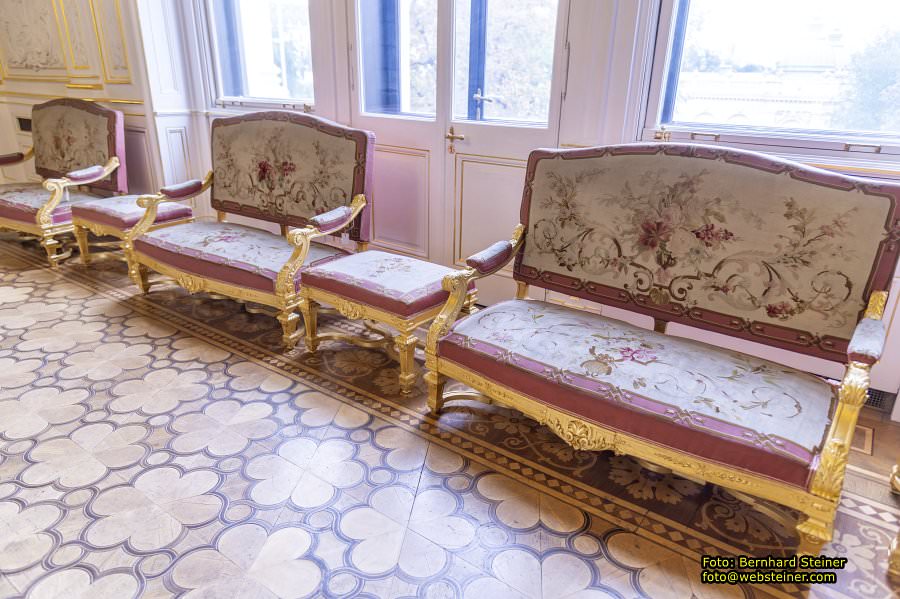 Palais Larisch-M�nnich - Botschaft der Republik Irak in Wien, September 2023