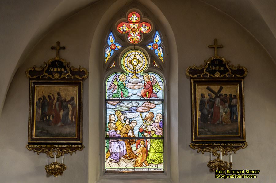 Pfarrkirche und Schloss Traismauer, August 2023