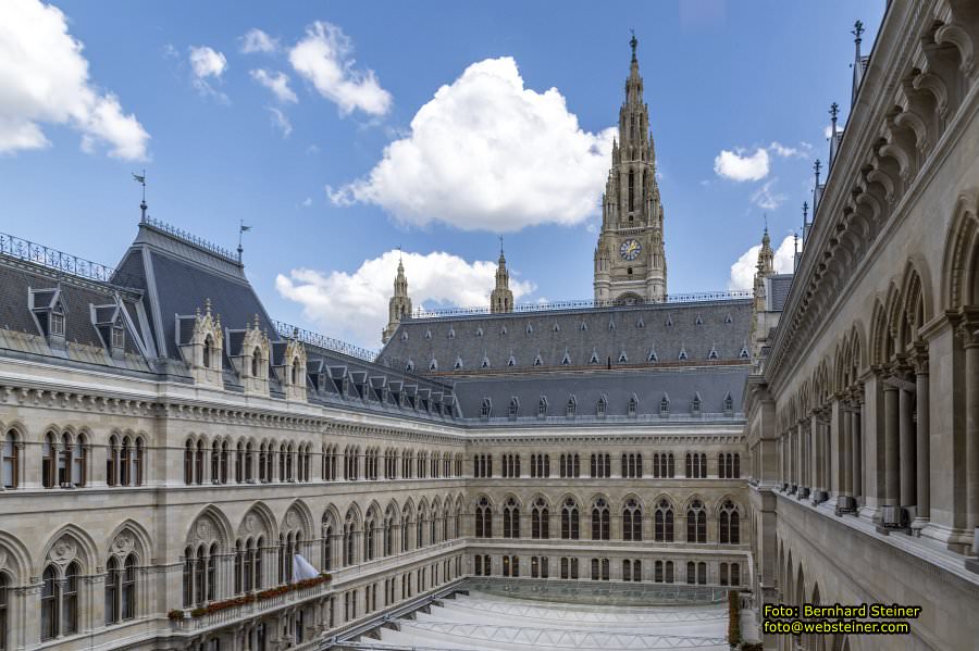 Wiener Rathaus, Mai 2024